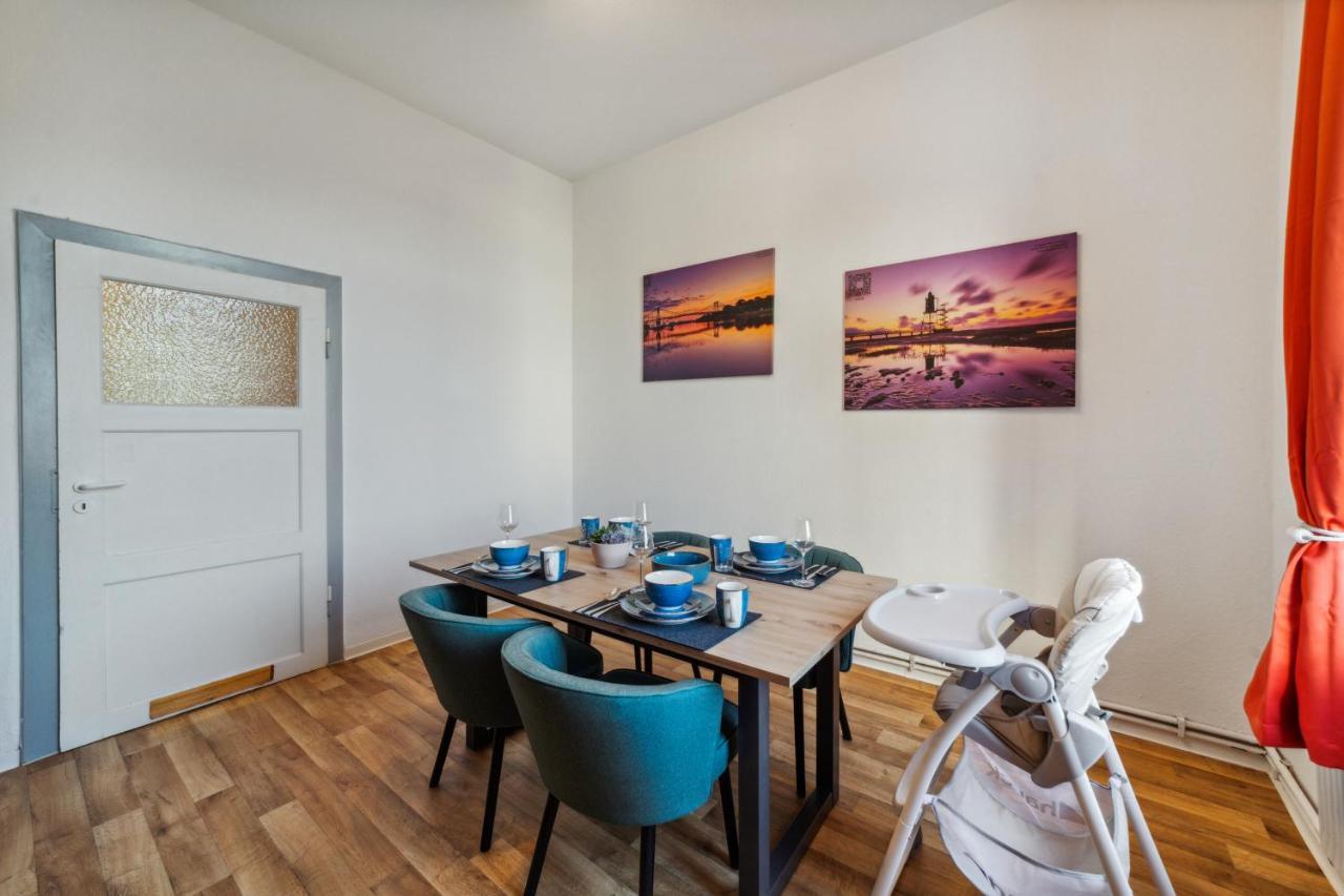 Infinity Stay: Bis Zu 4 Personen Zentrum Wassernah Netflix วิลเฮล์มฮาเฟน ภายนอก รูปภาพ